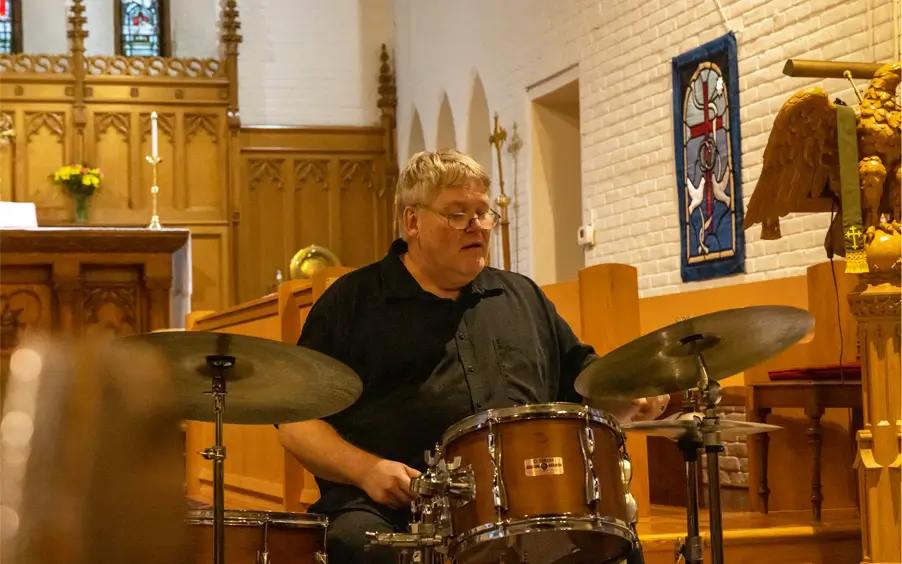 Gould String Quartet playing with Sora Sato-Mound as a soloist