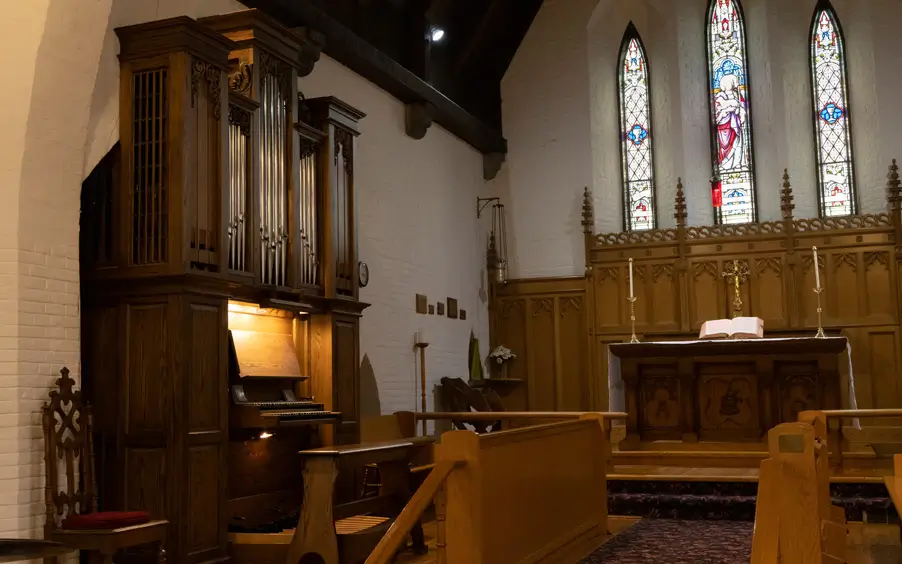 Photo of the Organ Pipe built by Gabreil Kney